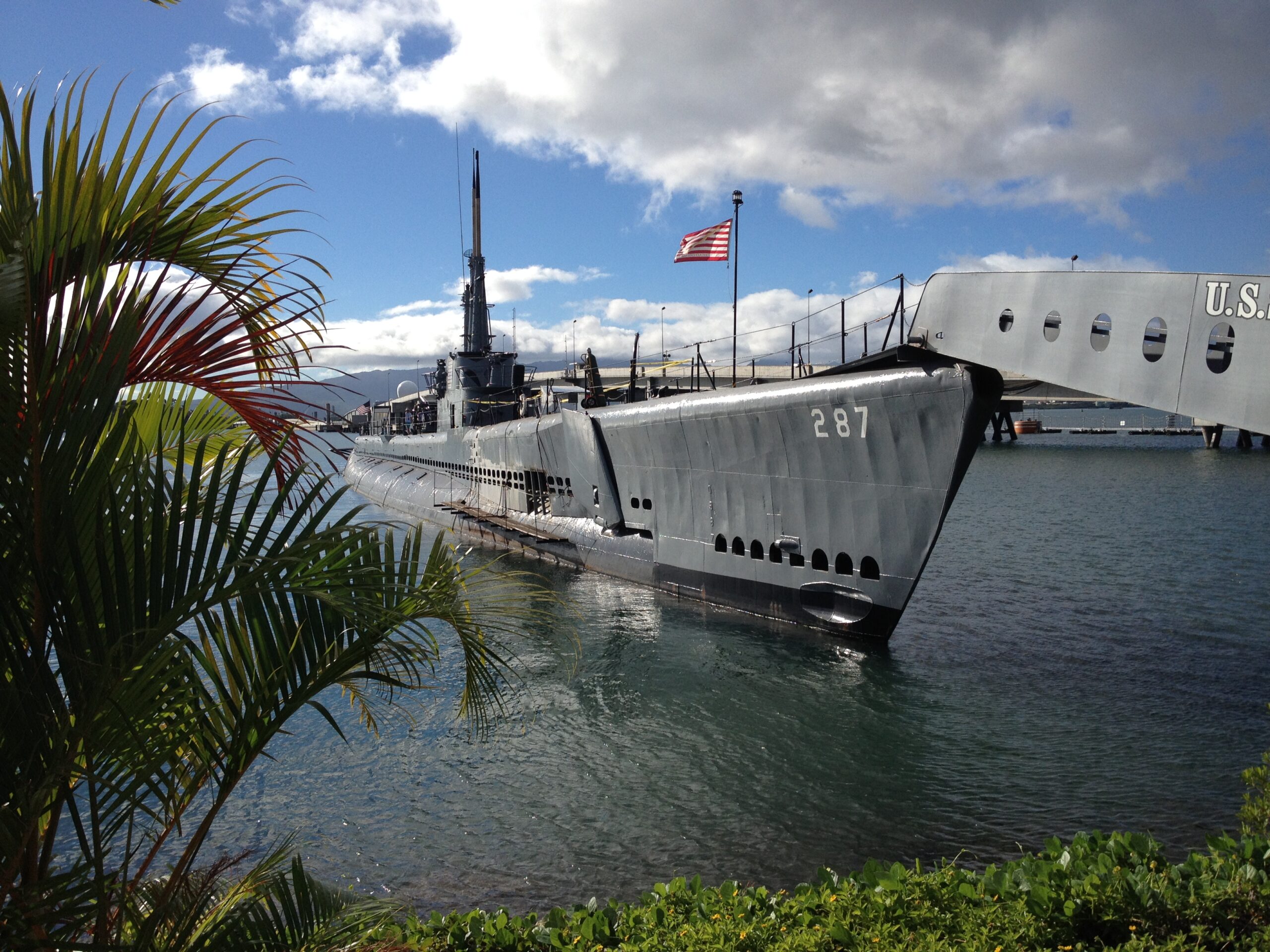 PHOTO USS Bowfin exteriorbroadside or bow shot